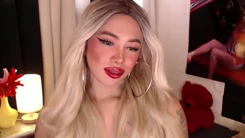 Snapshot of valentina_goddess_tsxxx chatting on 02.09.25 Amanda online show from 02.09.25