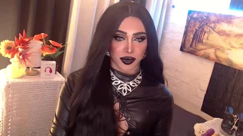 Snapshot of valentina_goddess_tsxxx chatting on 09.30.25 Amanda online show from 09.30.25