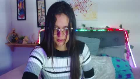 V A L E N T I N I online show from 11.27.25