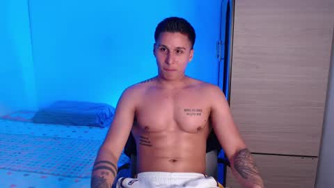 Snapshot of valentinosex_1 chatting on 09.12.25 VALENTINO online show from 09.12.25