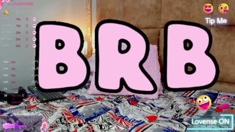 Costume lover online show from 01.28.25