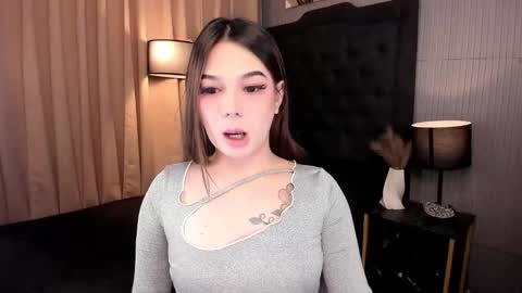 Snapshot of valerialukyanovaxxx chatting on 10.16.25 Valeria online show from 10.16.25