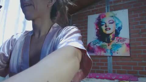 Snapshot of valerie_rousse chatting on 12.22.24 valerie_rousse online show from 12.22.24