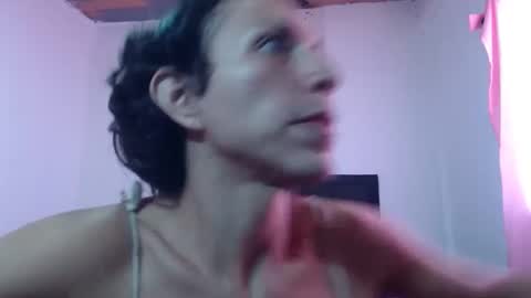 Snapshot of valerie_rousse chatting on 02.07.25 valerie_rousse online show from 02.07.25