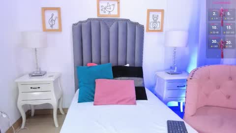 Snapshot of valerith_vega chatting on 12.04.24   online show from 12.04.24