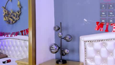 Snapshot of valerith_vega chatting on 02.14.25   online show from 02.14.25