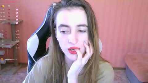 Snapshot of valeritiio chatting on 02.22.25 valeritiio online show from 02.22.25