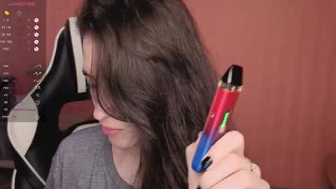 Snapshot of valeritiio chatting on 09.26.25 valeritiio online show from 09.26.25