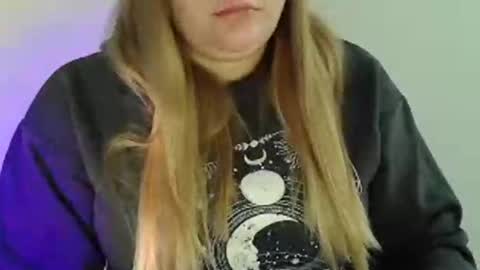 Valery online show from 12.04.25