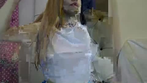 Snapshot of valerivegas chatting on 02.14.25 valerivegas online show from 02.14.25