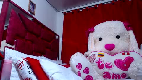 Snapshot of valerybaker1 chatting on 02.19.25 B V Naughty online show from 02.19.25