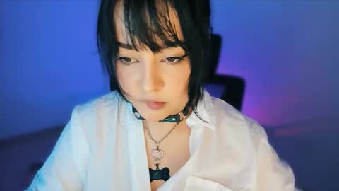 Snapshot of valerysoto_ chatting on 10.04.25 Valery Soto online show from 10.04.25