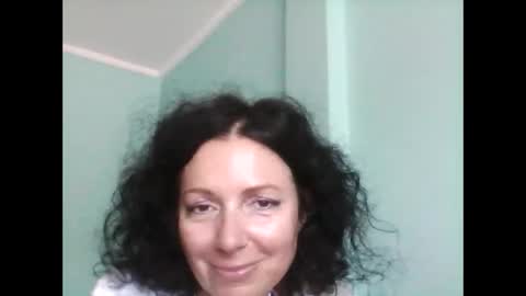 Snapshot of valleriwind chatting on 03.07.25 ValleriWind online show from 03.07.25