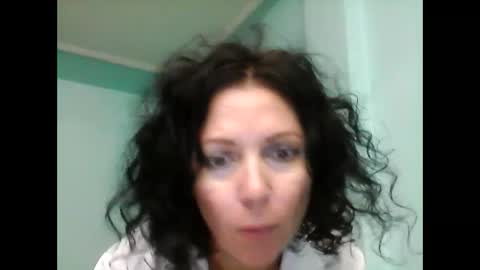 Snapshot of valleriwind chatting on 03.10.25 ValleriWind online show from 03.10.25