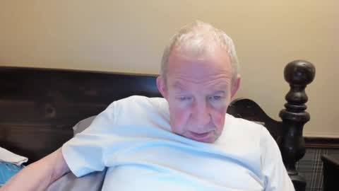 Snapshot of valleylaker chatting on 01.09.25 valleylaker online show from 01.09.25