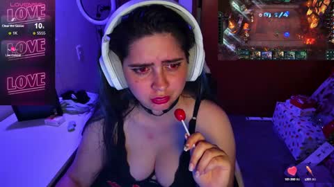 Im Violet online show from 12.09.24