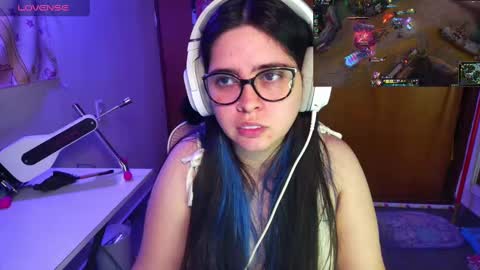 Im Violet online show from 02.08.25