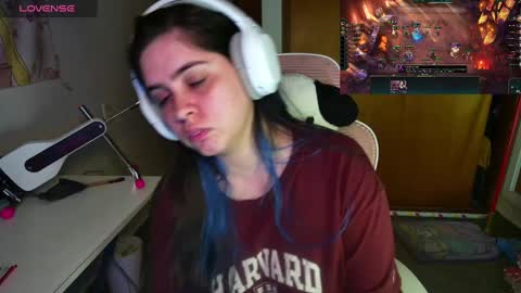 Im Violet online show from 02.12.25