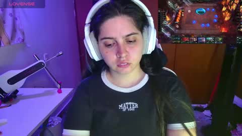 Im Violet online show from 02.26.25