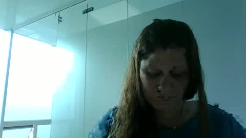 Snapshot of valu2208 chatting on 10.08.25 valu2208 online show from 10.08.25