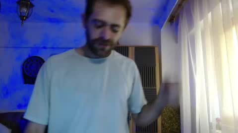 Snapshot of vanceaminator chatting on 10.08.25 Emy online show from 10.08.25