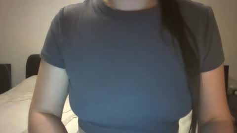 Snapshot of vanesajewel chatting on 12.02.24 VanesaJewel online show from 12.02.24