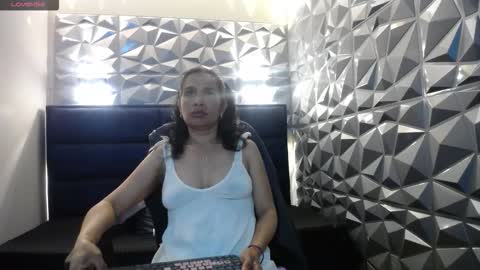Snapshot of vanessa_7_ chatting on 09.15.25 Vanessa online show from 09.15.25