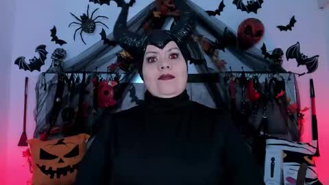 Vanessa online show from 11.02.25