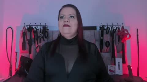 Vanessa online show from 11.24.25