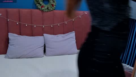 Sofia online show from 12.23.24