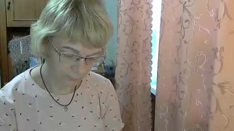 Vanillaxcreamy online show from 12.08.24