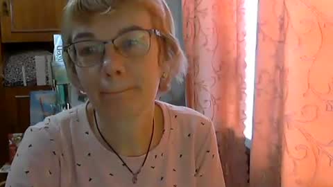 Vanillaxcreamy online show from 03.04.25