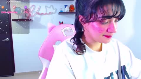 Snapshot of vannessa_shy chatting on 02.24.25 Vanesa online show from 02.24.25