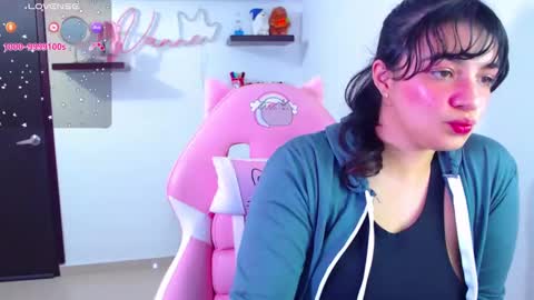 Snapshot of vannessa_shy chatting on 02.25.25 Vanesa online show from 02.25.25