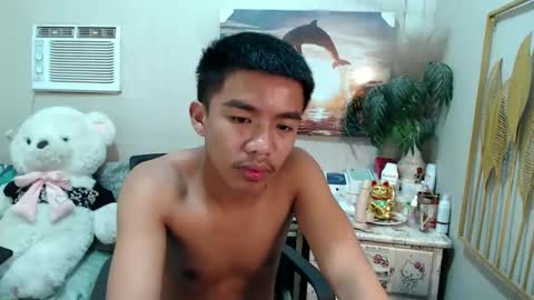 vanxxx2005 online show from 03.03.25