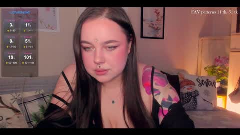 Snapshot of varvaraola chatting on 12.23.24 Hi hi Im Varya next stream 04122024 at 9 a.m GMT1 NEW PHOTOS ALREADY HERE online show from 12.23.24