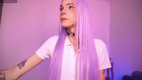 Snapshot of varya_ferreira chatting on 03.04.25  Varya Ferreira - independent model  online show from 03.04.25
