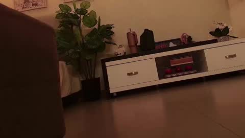 Victoria online show from 10.22.25