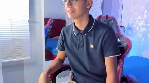 V E L K A N online show from 10.29.25