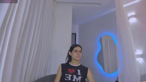 VENUS online show from 03.05.25