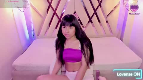 Domelipa  online show from 02.24.25