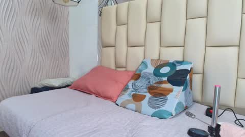 Vero online show from 11.21.25