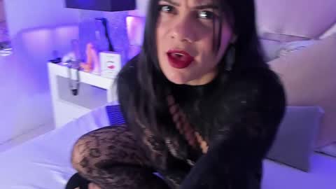 Vero online show from 02.21.25