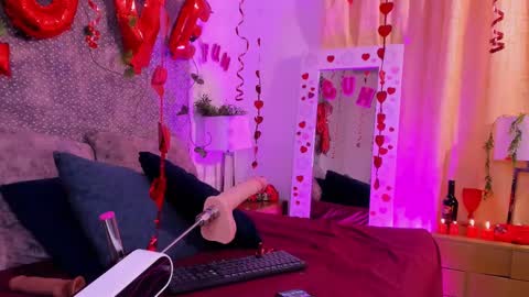 Snapshot of veronica_olson_ chatting on 02.16.25 Veronica Olson online show from 02.16.25