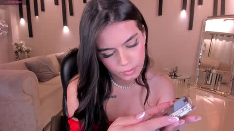 Snapshot of veronicacruz1 chatting on 01.14.25 Vero online show from 01.14.25