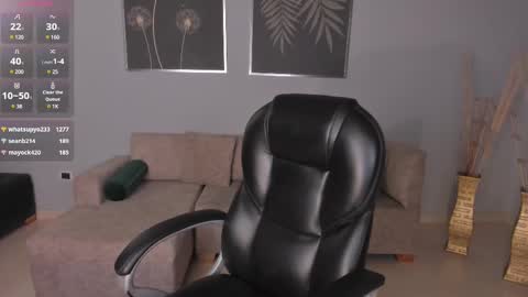 Snapshot of veronicacruz1 chatting on 02.28.25 Vero online show from 02.28.25