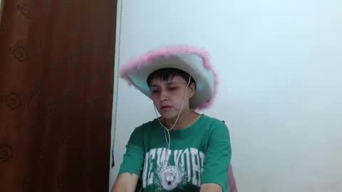 Snapshot of veronicaelite16 chatting on 01.15.25 Veronica Clark online show from 01.15.25