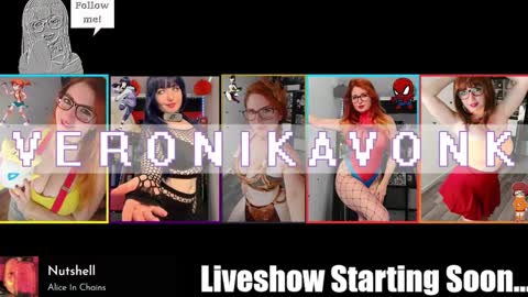 Snapshot of veronikavonk chatting on 02.10.25 Veronika von Kleist online show from 02.10.25