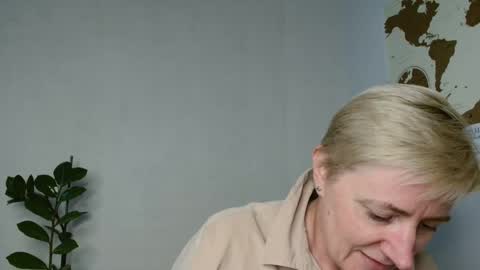 Snapshot of verony_ chatting on 03.12.25 verony_ online show from 03.12.25