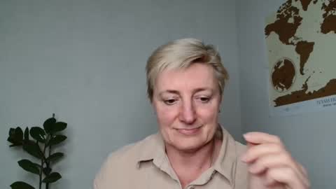 Snapshot of verony_ chatting on 03.12.25 verony_ online show from 03.12.25